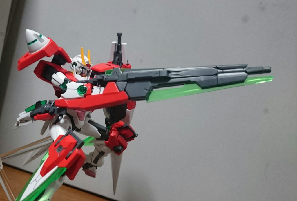 ・GNソードIIブラスター8本目の剣っスね。尤も銃としての機能に特化させてるのでセブンソードには連なれず、「/G 」という表記に