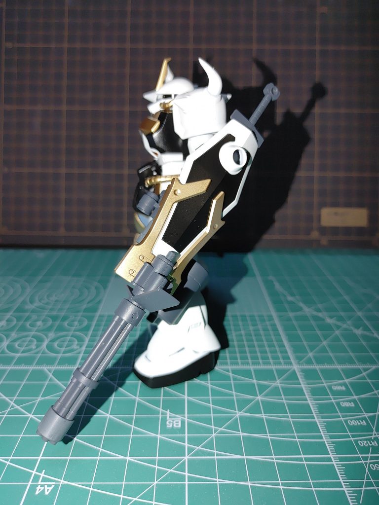 グフカスタム–4枚目/制作者：憂