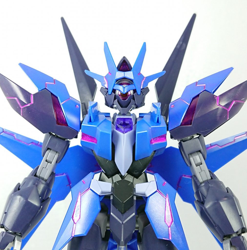 目の部分はさりげなく全塗装です。