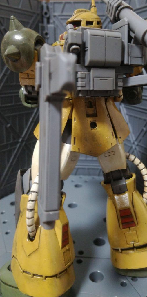 一方、戦後のアルム大尉はジオン軍人時代の経験を活かした漫画「おしえて!ガルマ様」を制作し、一躍人気になった。8年間に渡る「おしえて!ガルマ様」の連載を終え、U.C.0090現在は「宇宙世紀軍事録」を連載している。