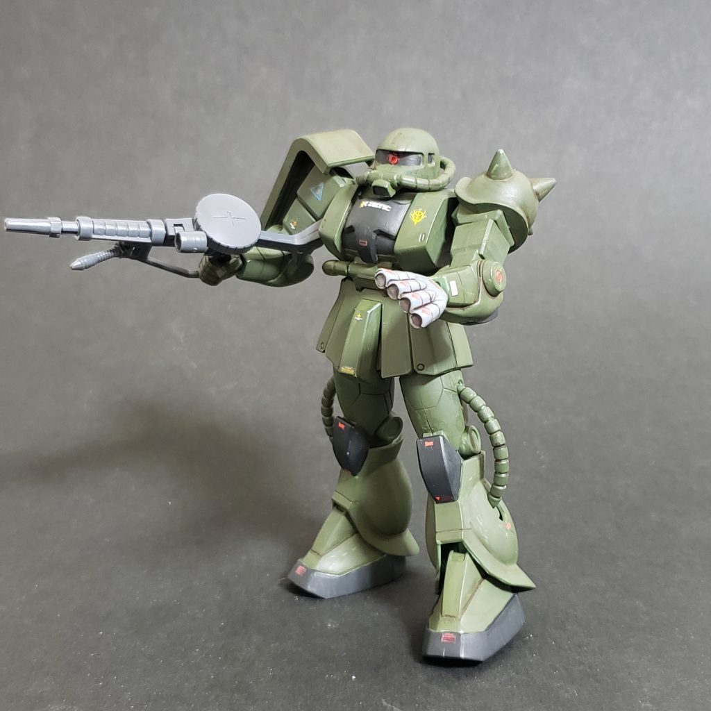 先日、デカールをいくつか買ったので多めに貼ってます。