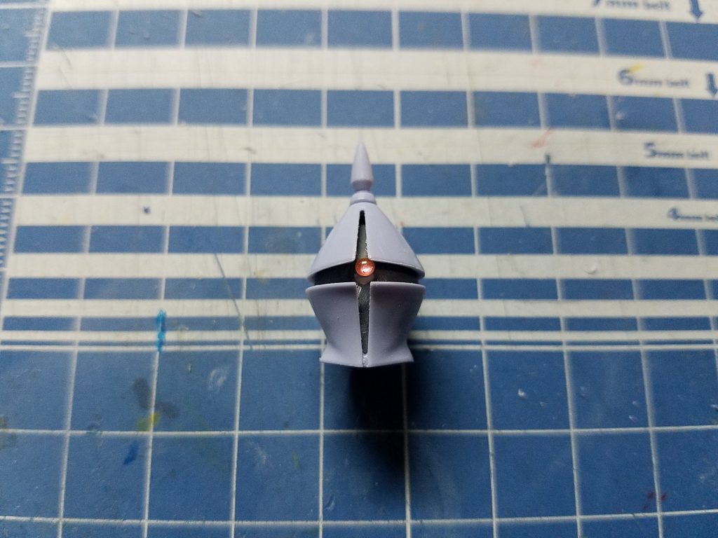 上方向の可動。