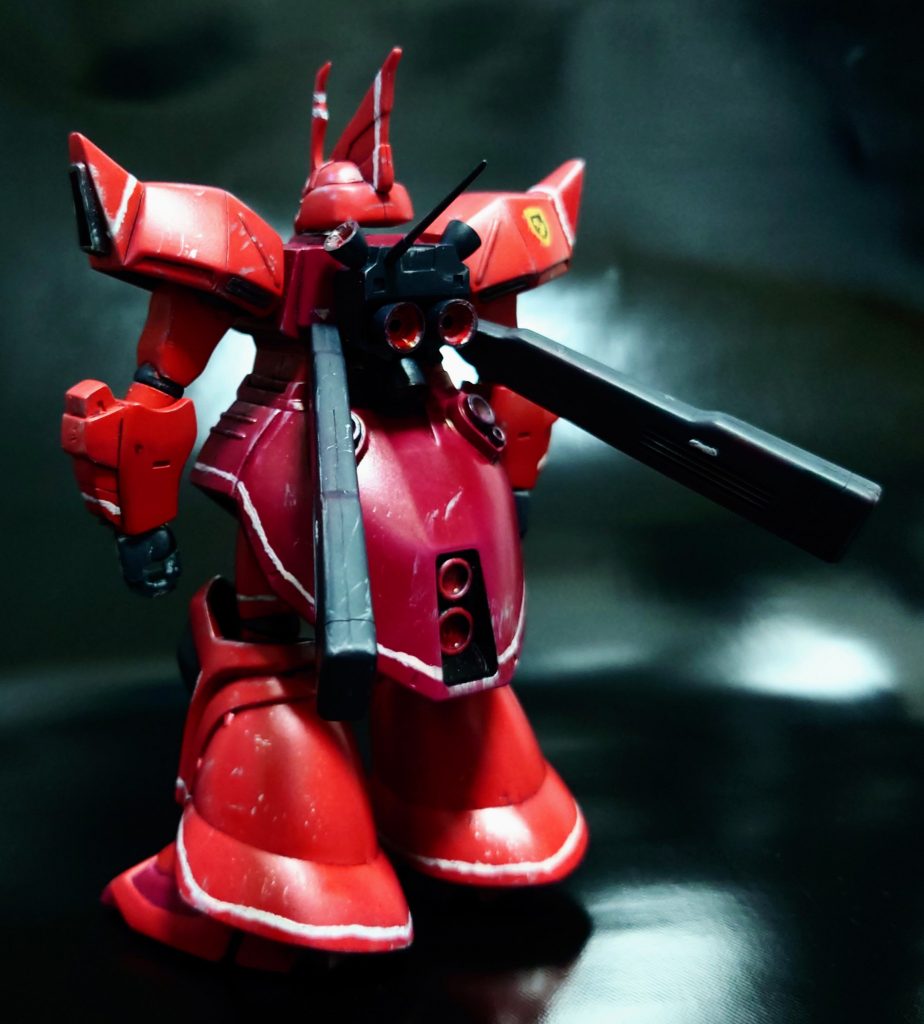 リアビュー。今回は銀できつめにチッピングしています。