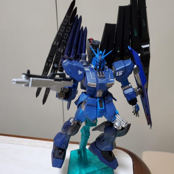 ニューガンダム ブルーフェイク