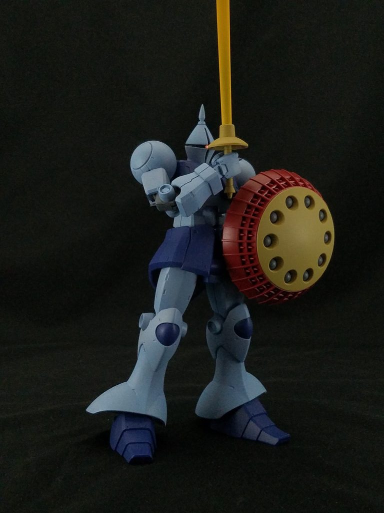 騎士っぽいポーズ。