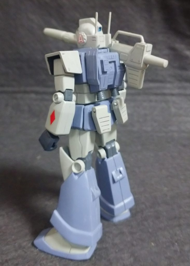 バックショット 明灰白色とガンダムカラーグレー11で筆塗装です