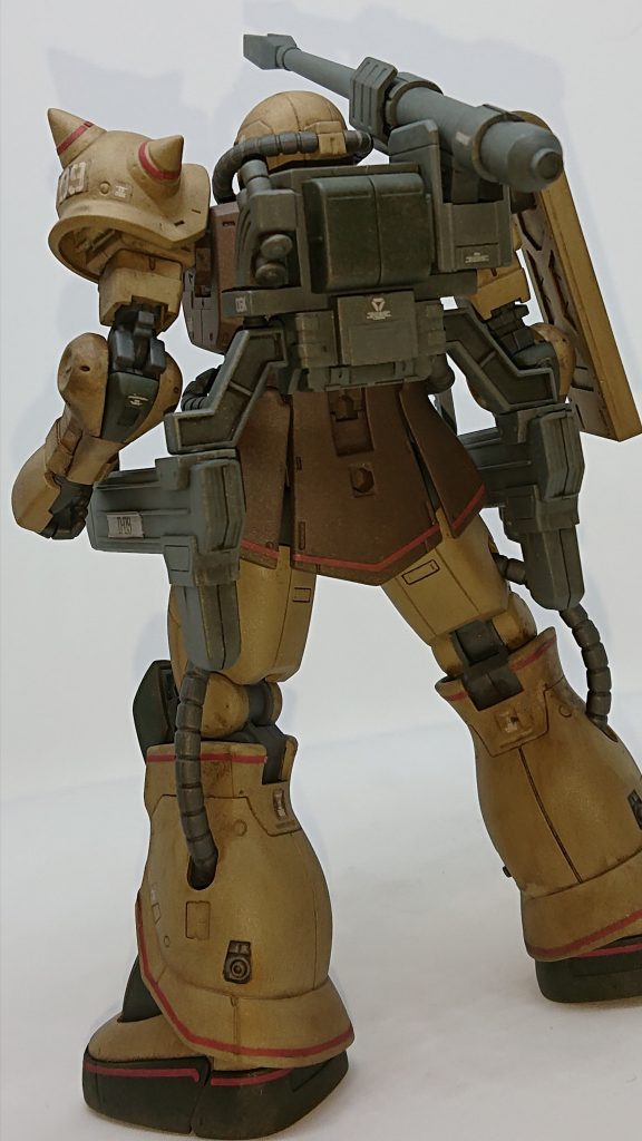 赤いラインのシールを貼るのに苦労しました。