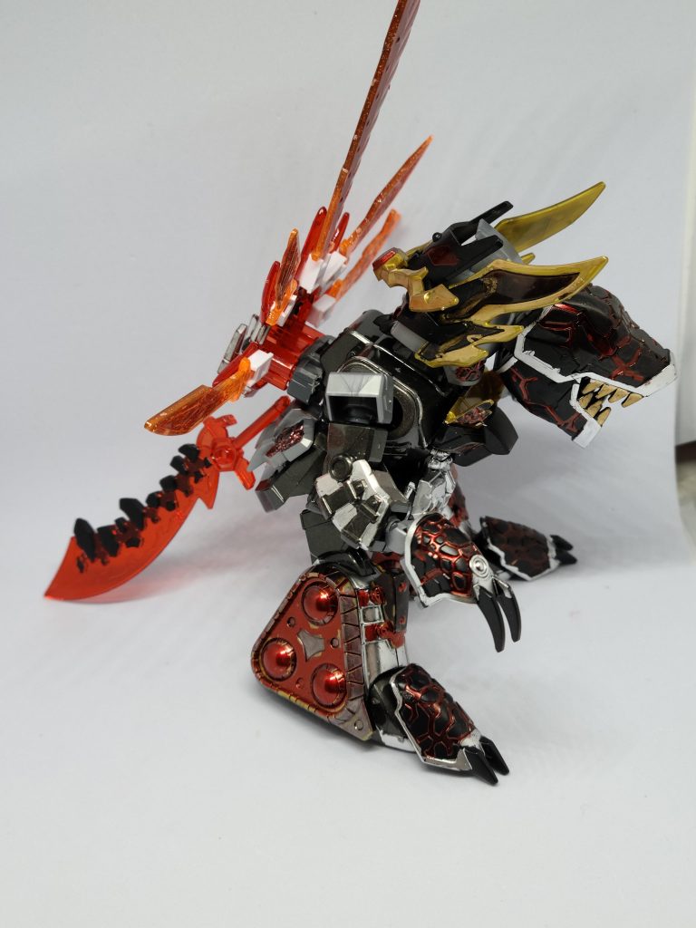 プロヴィデンスの目玉ギミック凶竜形態は残してますが、実はまだ支えてるだけの部分もあるので後でネオジムなりなんなりでなんとかします。すみません