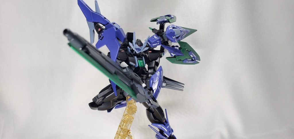 ソードモード。このルートだと存在しないダブルオースカイ・メビウスと同じような武器に出来ました。