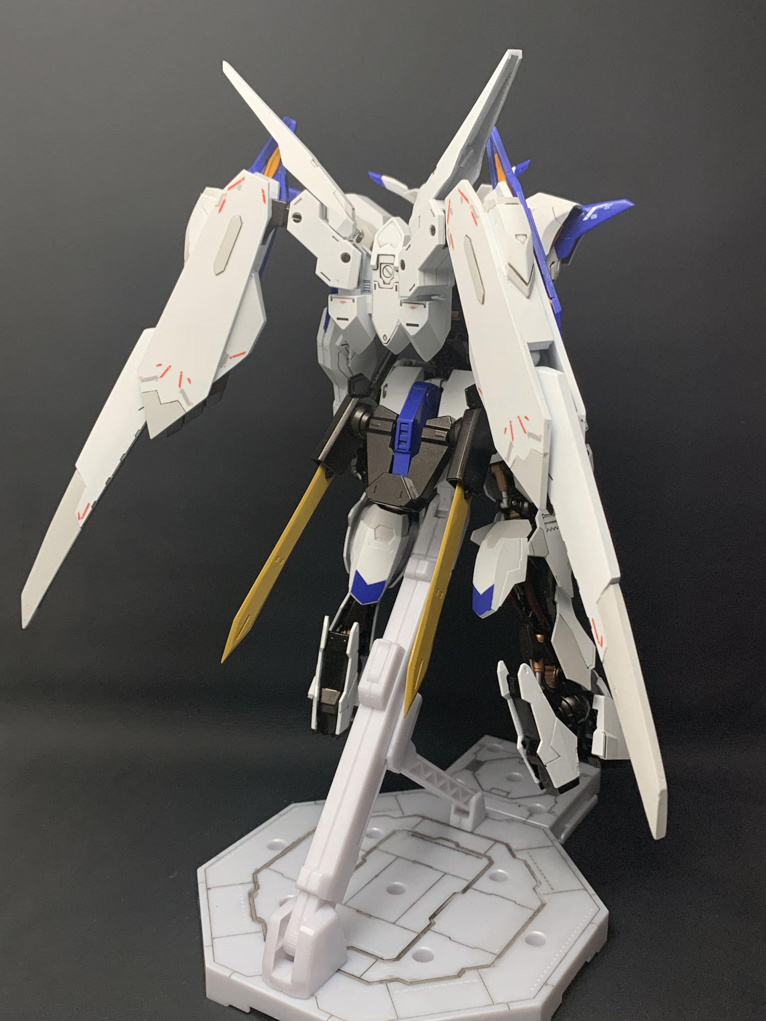 MG フリーダムガンダムバエル - 模型/プラモデル