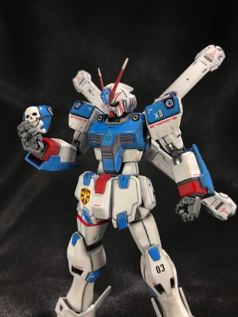 でもおかげで表現出来る幅が広がったから、チャレンジして良かったと思ってます✨もちろん、今回は初挑戦なので自作マニピュレーターはまじまじと見ると、酷い出来です💧しかし改善点も見えましたので、これからどんどん精度上げていこうと思ってます! ちなみに上の画像は、胸の部分は磁石で取り外し出来るよー(X2も同様)って事です👆🏻マント取り付ける時に楽かなーって☺️