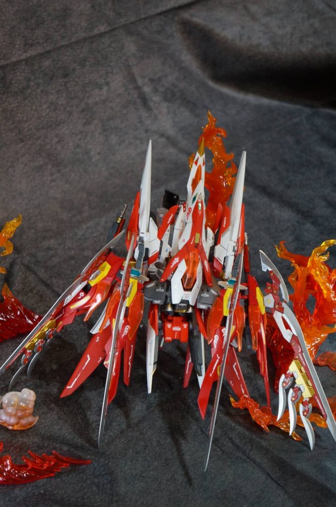 以上、長くなりましたが、最後までお読み頂き、本当に本当にありがとうございました。頑張って作ったのでイイネやコメントをくださると本当に嬉しいです。また、以前に作成したブレイズガンダムも見て頂けると幸いです。後日、ブレイズガンダムを進化させた機体もアップできたらなーと思っていますので、また観てくだされば、と思います。長いお付き合い、本当にありがとうございました!!!