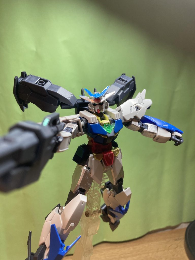 スカイメビウスのパーツを使うにあたって既存のアーマー使うことにした。いくつかのアーマーの中ジュピターヴのアーマーが最適と考え、ジュピターヴのアーマーをもう1セット作った。アーマに武装を変更する形でこのアーマーを完成させた。