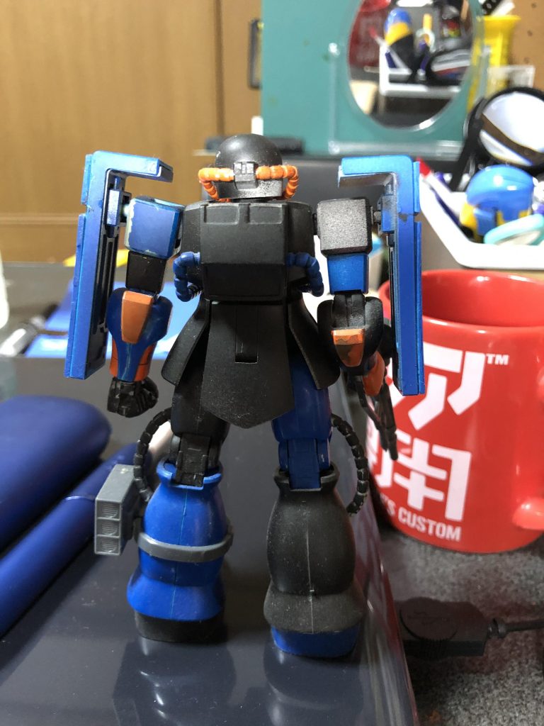 このザクをきっかけに色んな自分専用を作る事になります。今後アップしていきます。