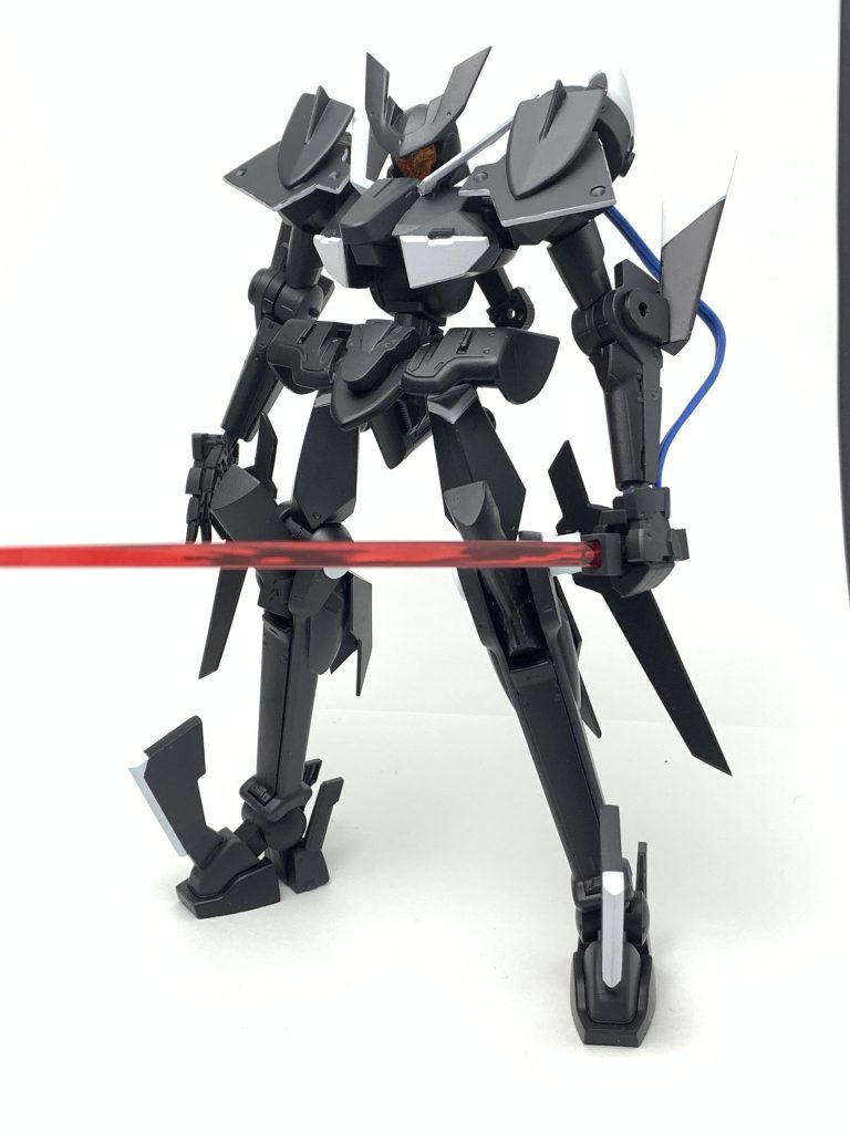 ビームサーベル持ってるとこんな感じです