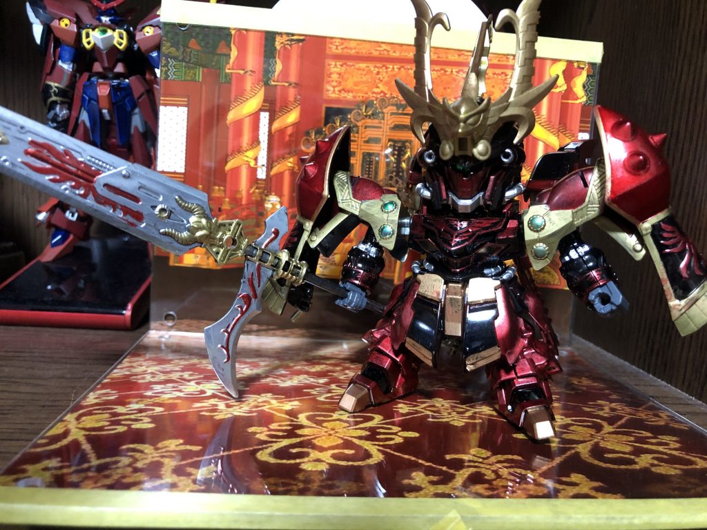 張遼サザビーのガンダムフェイスも考えたけど敵感だすためにモノアイ