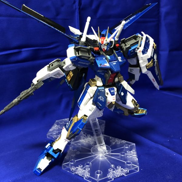 ストライクブルー