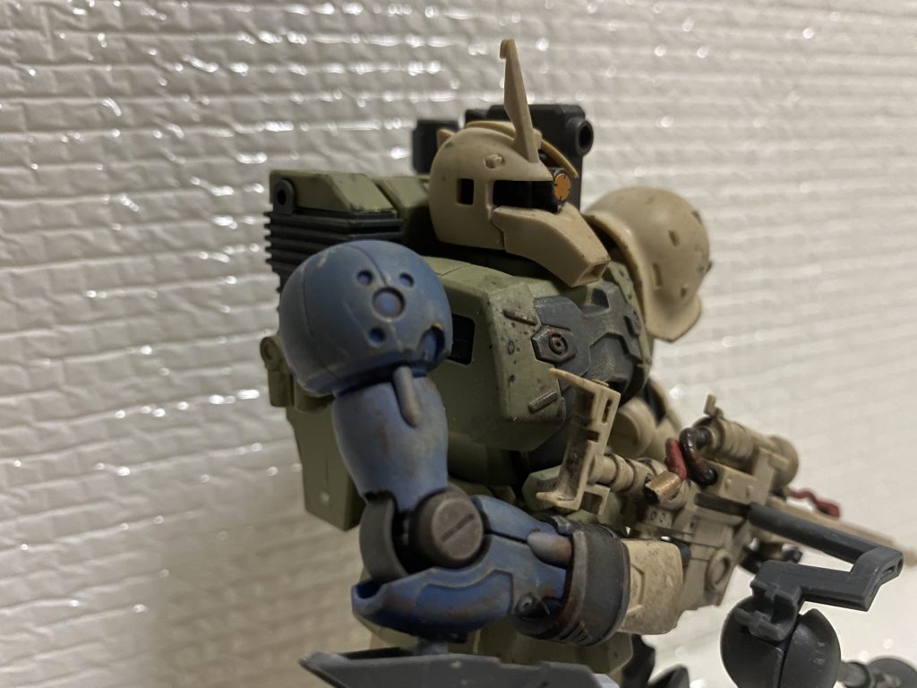 片腕はゼー・ズールの腕