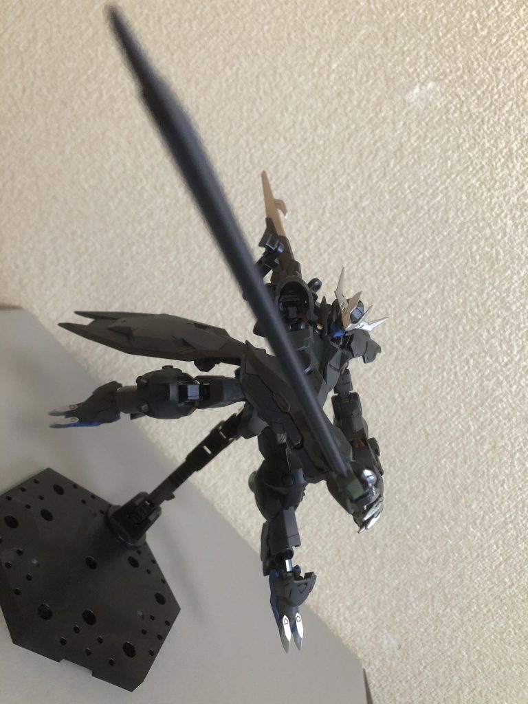 アクションポーズその3、軽装形態。