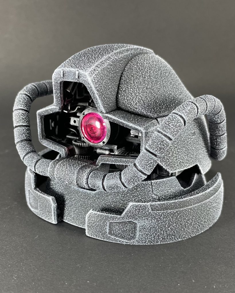 ドムヘッドは内部メカをこだわってます。