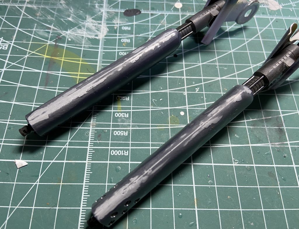 右腕に着くダブルビームライフルは段落ちモールドを消しました。