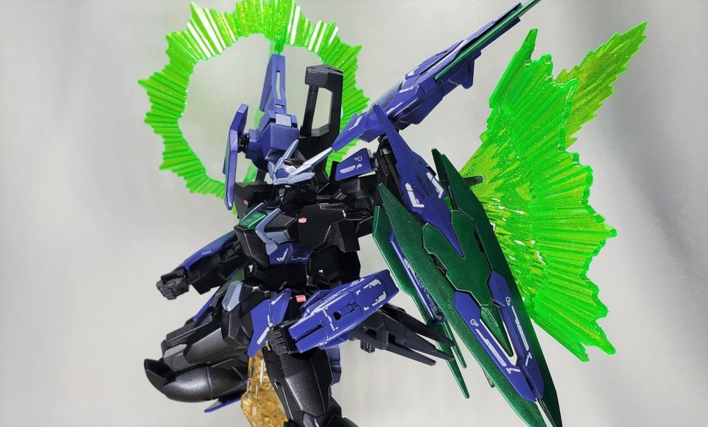 光の翼もちゃんと展開します