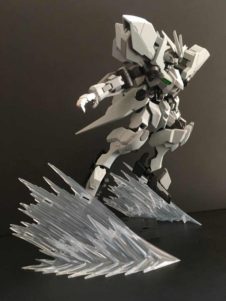 先進技術②エイハブ・クラフトエイハブ粒子を利用した機体を浮遊させる推進装置。