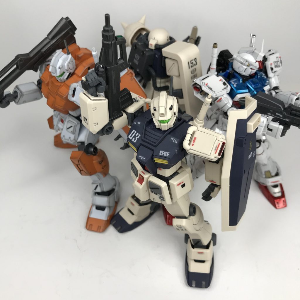 これにて、ガンダム2号機追撃セットが揃いました(^^)(追撃される側はまだひとつも作ったことがありません)
