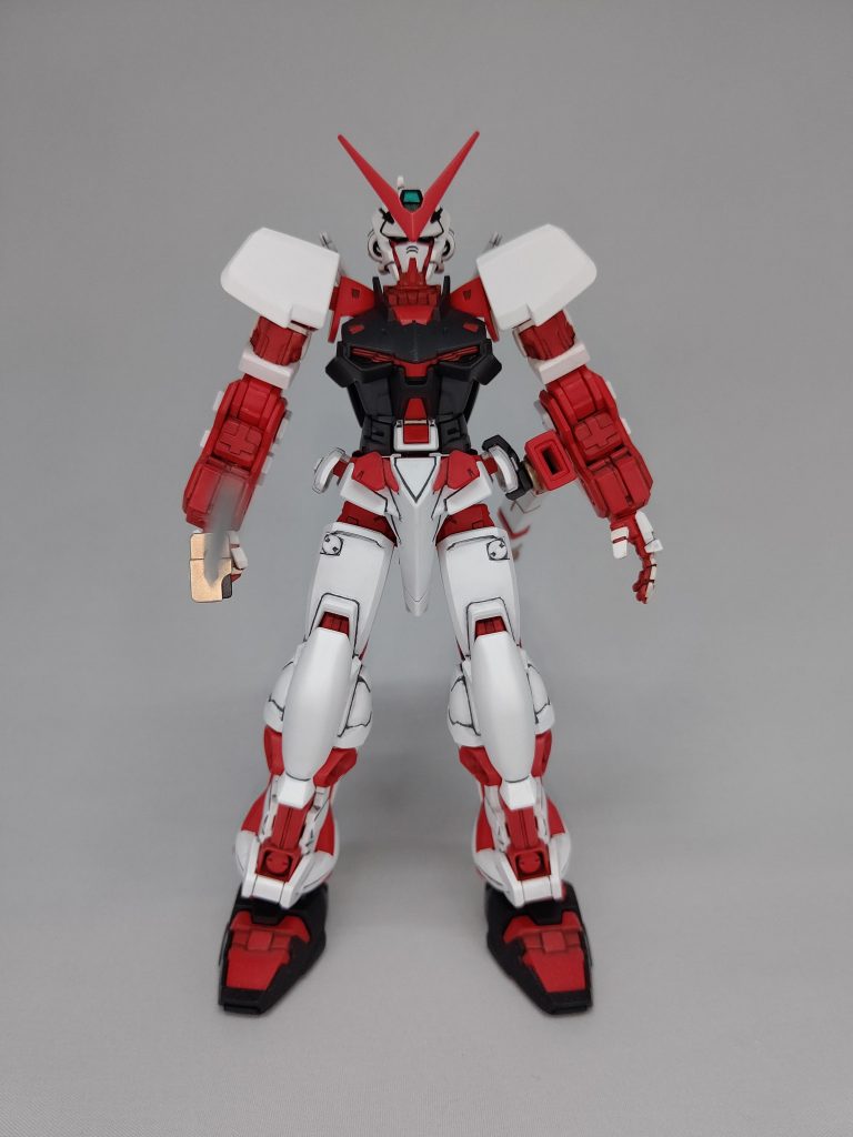 こうしてRGと作り比べてみるとスタイルが大分違って、スマートになってます。