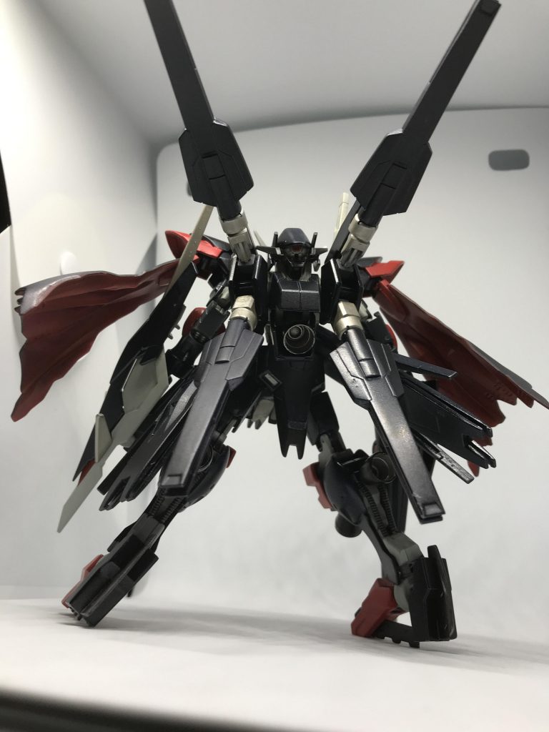 背中にはグレイズアインの頭を乗せてます！これがやりたかった！