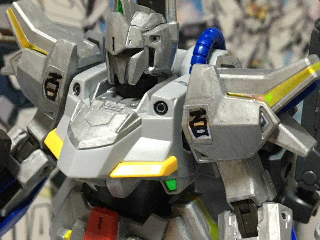 百式の特徴である「百」については、