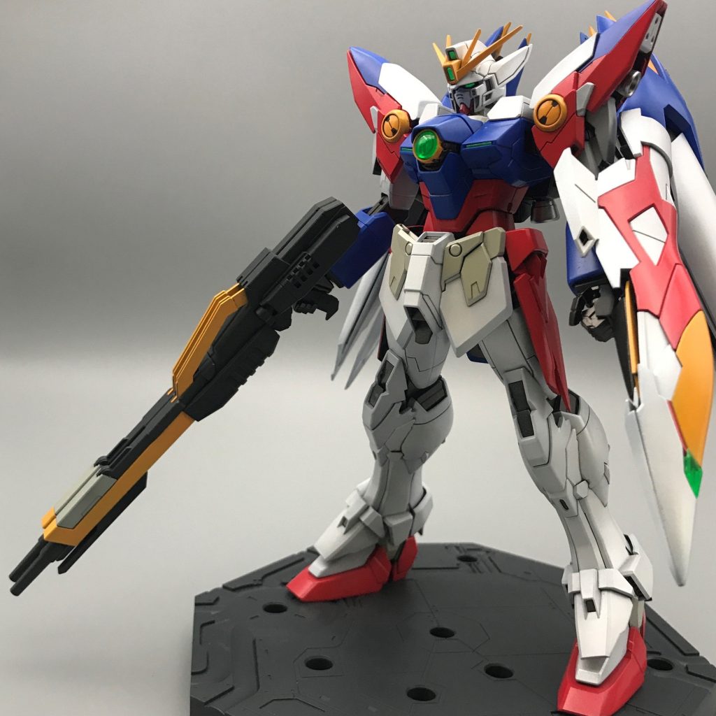 首1mm延長、肩を後ろに2mm反らせるように調整。腰のフンドシを2mm前に延長してプロポーションを整えてみました。