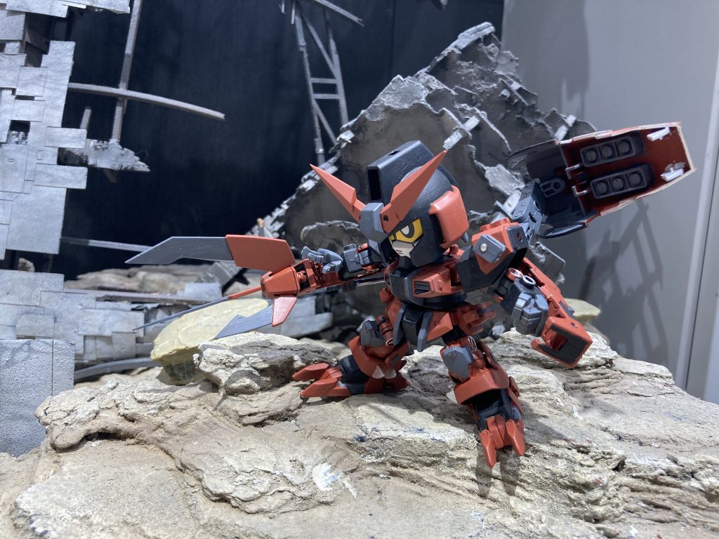 シールド内部ミサイルランチャー