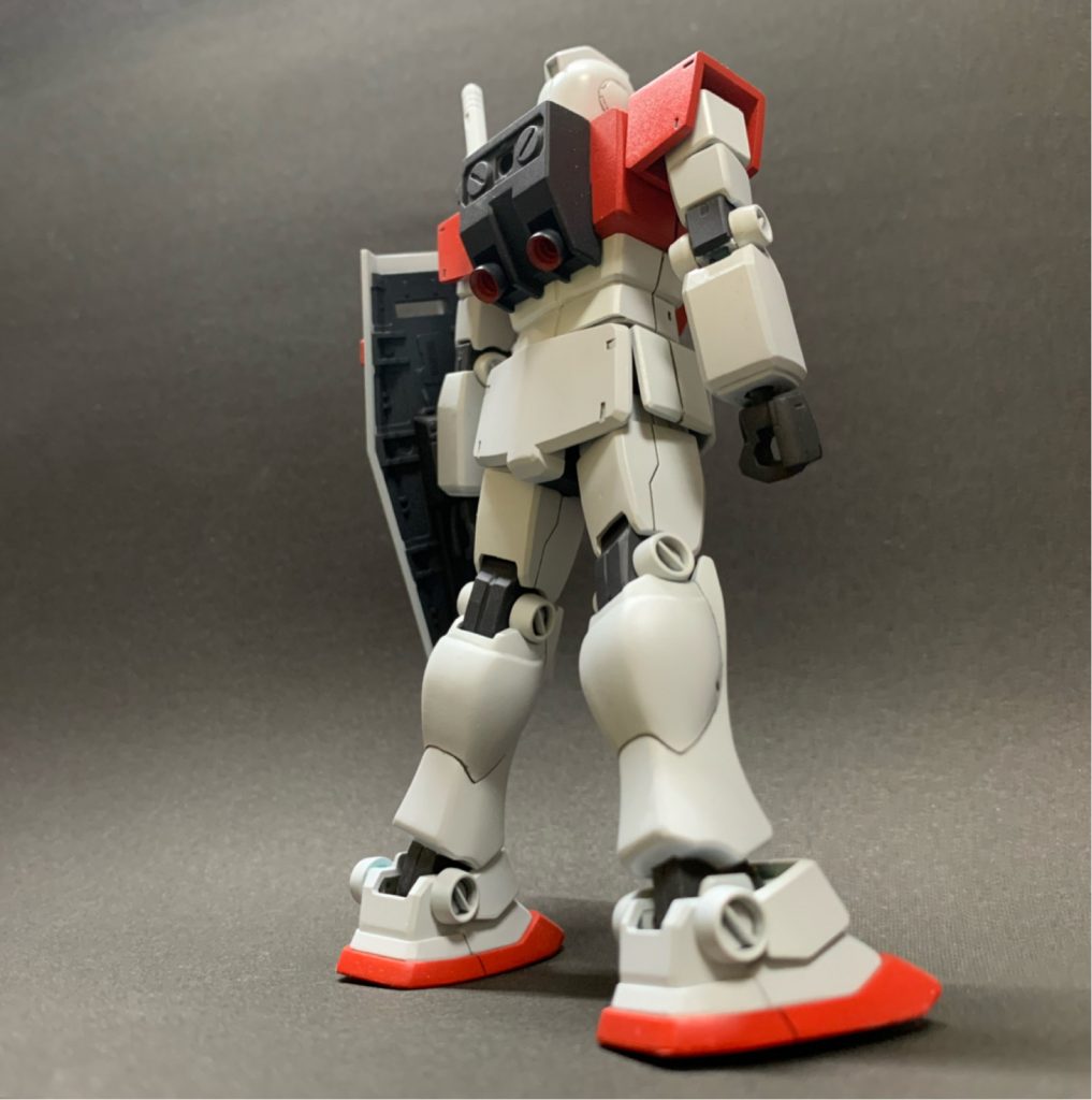 整形色が気に入らなかったので、全塗装しました。