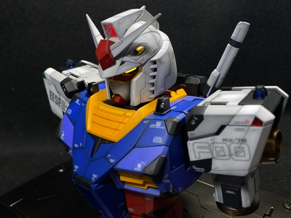 カラーは全体的にランナー色より濃いめに吹きました