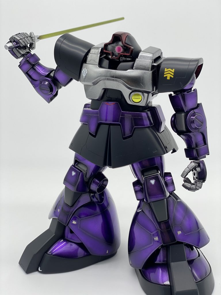 ヤンキー風なポージングにしてみました。