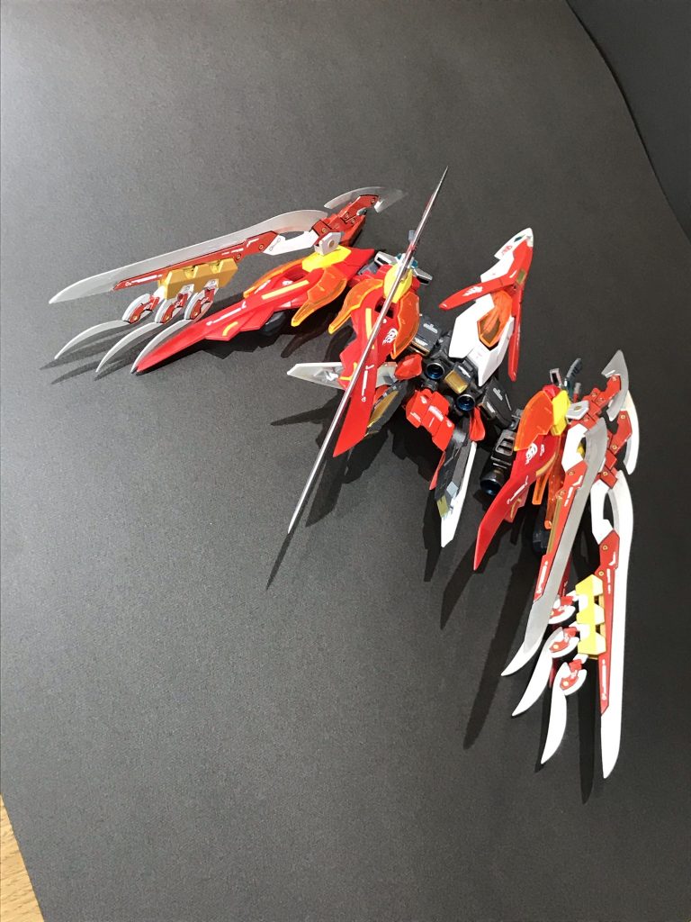 ダイバーエースユニット換装することで、さらなるスピードを得、高速戦闘を可能とする。また、空中戦にも対応することができ、基本戦闘性能向上用装備である。しかし、それ以外にはこれといった兵装も機能もないため、ゼロ炎ユニットやデスティニーユニットとともに使用されることが多い。この兵装単体での換装、サポートはできないため、フェニックス炎ユニットが運用・換装を行うことが主である。