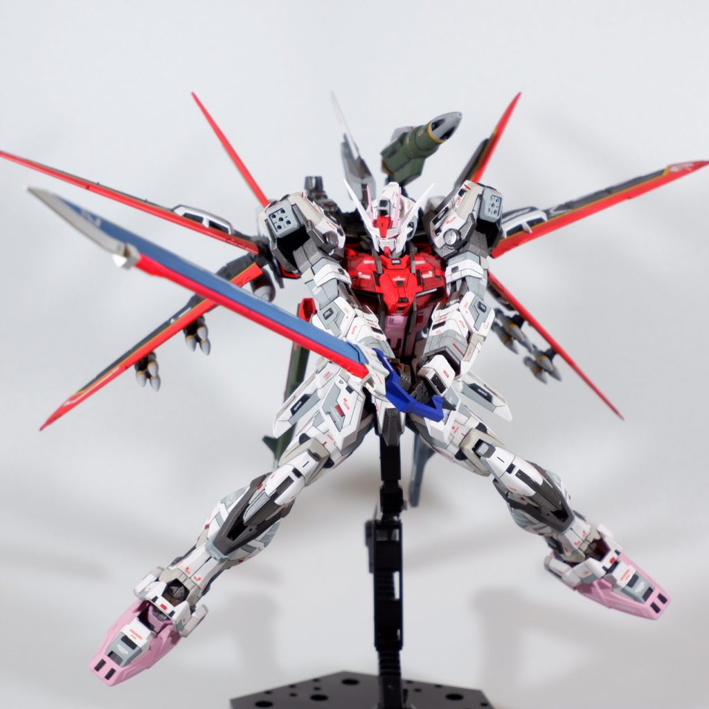 大型対艦刀、サンライズ立ちポーズ