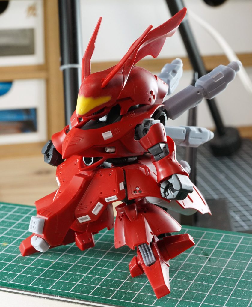 ヘルメット形状はナイチンゲールを作る時に毎回やってます。