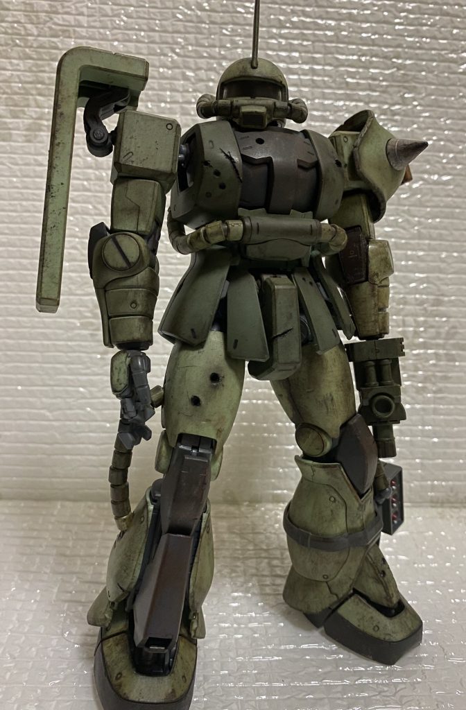 黄サビやフラットブラックウェザリングマスターで汚しました。 