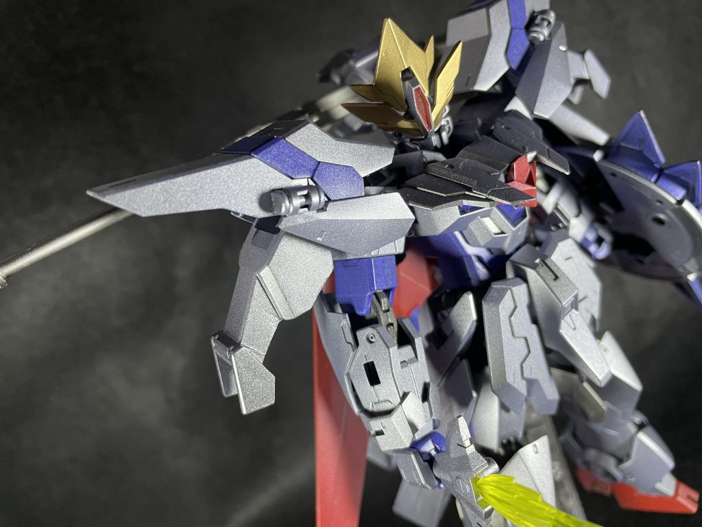 以上、ガンダム騎士イージスでした。