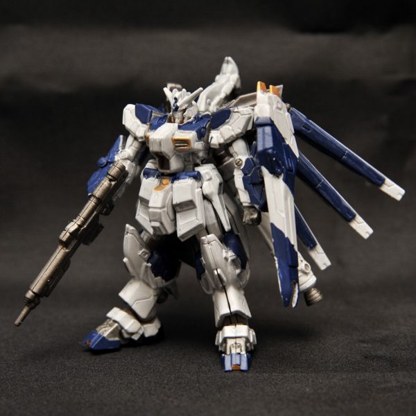 食玩Hi-νガンダム・全塗装