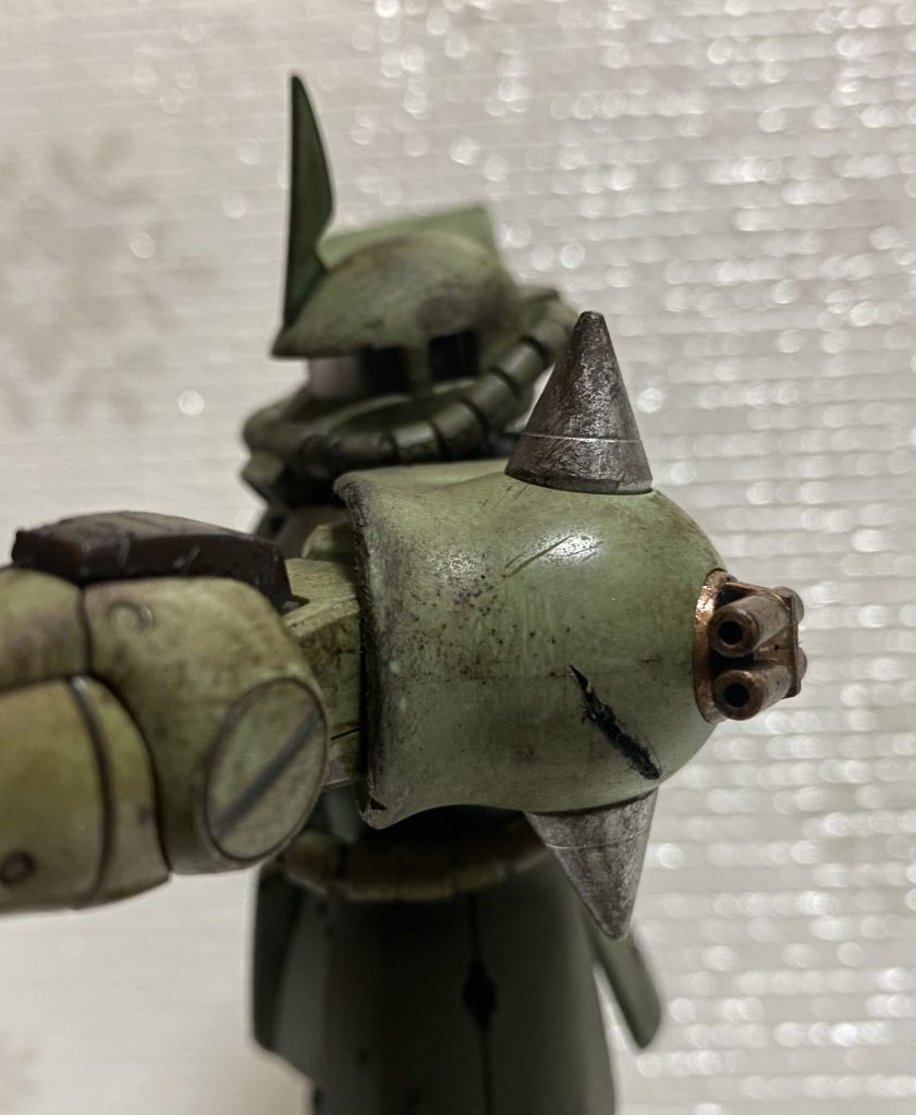 ザクのスパイクアーマーにはコマンドガンダムのミサイルランチャーをミキシング