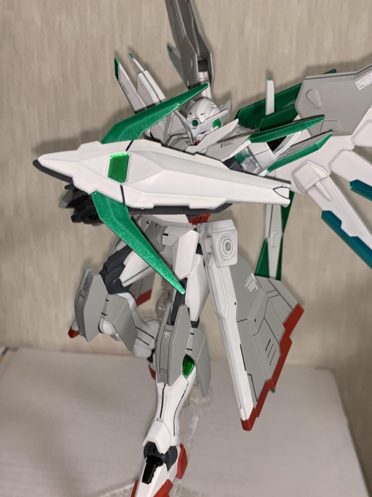 翼の展開モードなんの設定もないのでアルヴィスではGNフィールド発生モードとしています