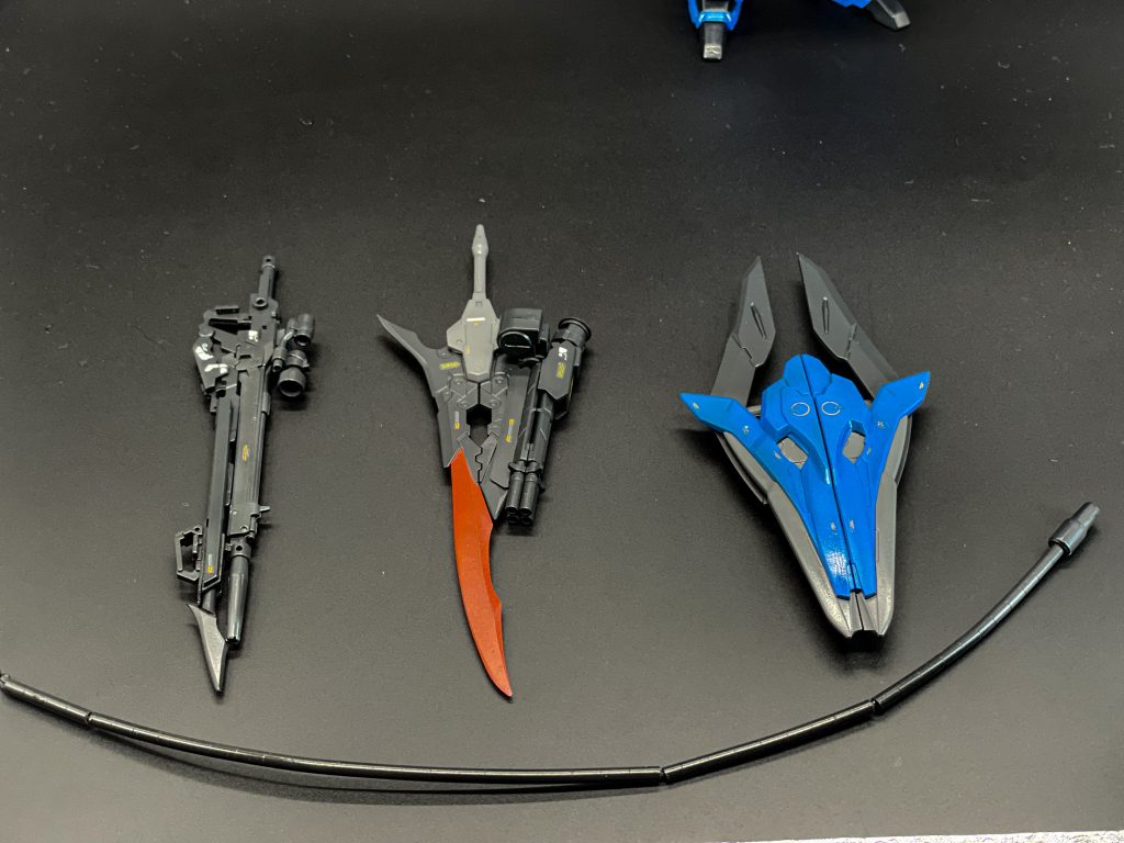 武器もグフ風な感じに少しアレンジを加えたミキシングやスクラッチでより青い巨星専用機の用に作り上げました(◦ˉ ˘ ˉ◦)