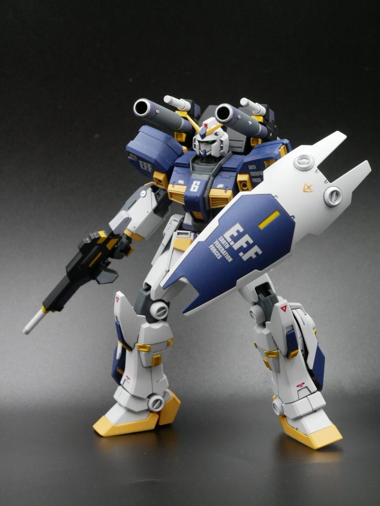 キャノンFIRE!!!キャノン付きのガンダムっていいですよね🤤✨旧ザクに堕とされたガンダムだけど、ごつくてかっこよくて好きです☺️PS2ゲームのガンダム戦記ではよく使ってました😆