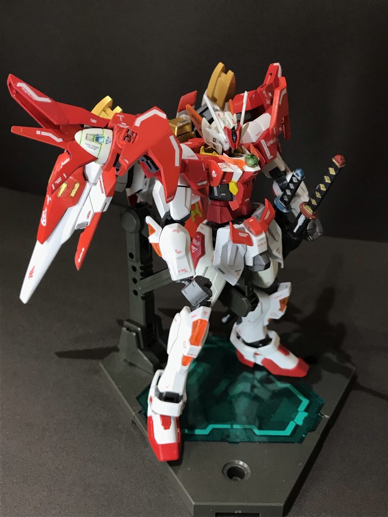 ブレイズ・ライザーケーンライザーと合体して空間戦闘を得意とした機体。換装ユニットの中で一番トランザムを長時間使用することができ、高速戦闘を可能とした汎用型である。ファイヤーGNバルカンやGNマイクロファイヤーミサイルも使用可能であり、中距離戦闘を行うこともできるようになる。