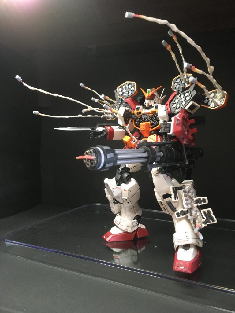 各所ディテールアップ。ヴェザリング塗装後のミサイルギミックはなかなか大変でした。