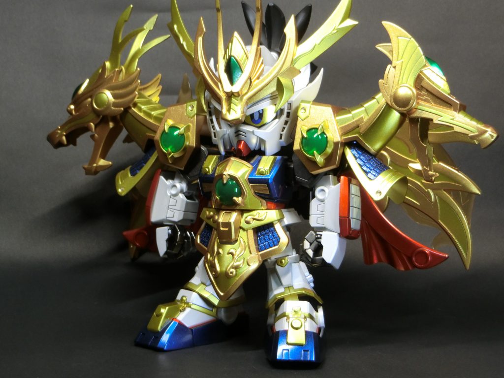 翔烈帝龍装劉備ガンダム 通常モード公式より色々なアレンジしています。