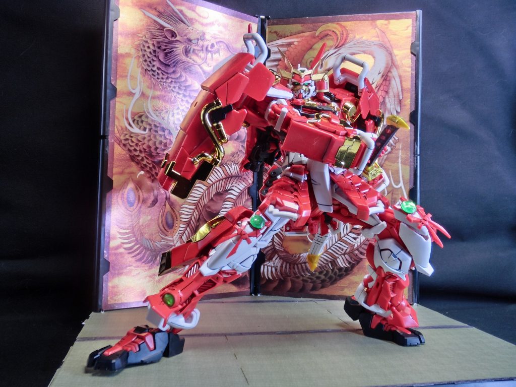 通常形態装備は太刀 虎徹 と鬼面の盾(バックパックに装備)のみとなる